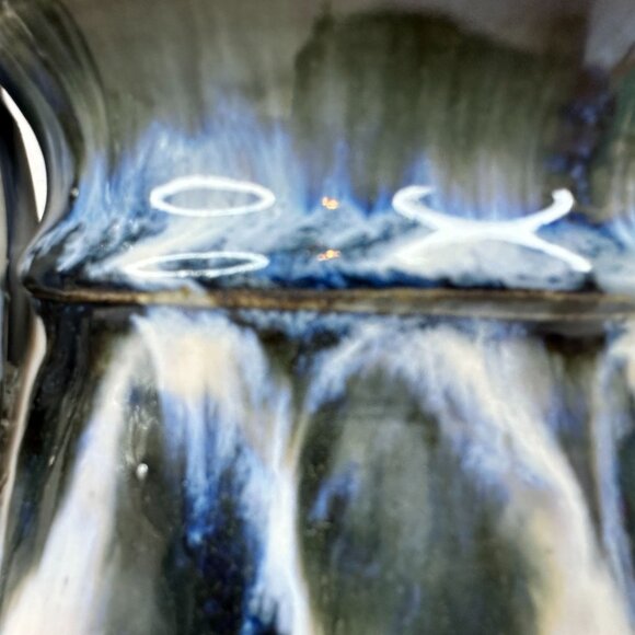 Hand Thrown Pottery‎ Mug Oversized Sculpted Handle Blue & Black Drip Glaze 16 Oz - Picture 10 of 13